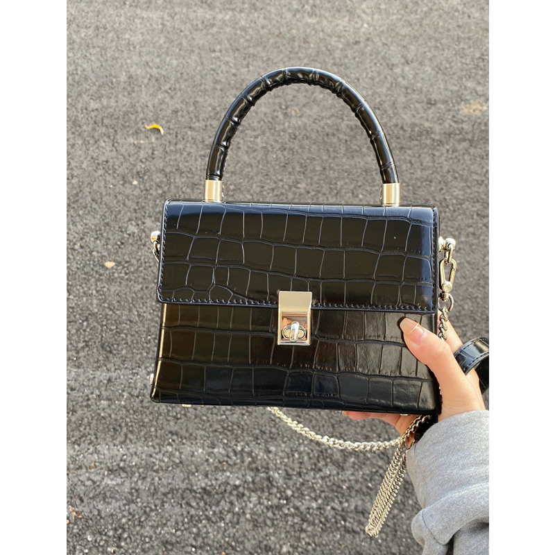 2023 Women's Crocodile Pattern Tote Bag - Small Square Handbag, Versatile Shoulder Crossbody Style, Trendy and Fashionable