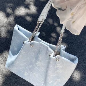 2023 Women's Soft Leather Large Capacity Tote Bag - High-End Niche Design, Perfect for College Students, Handheld & Shoulder Style