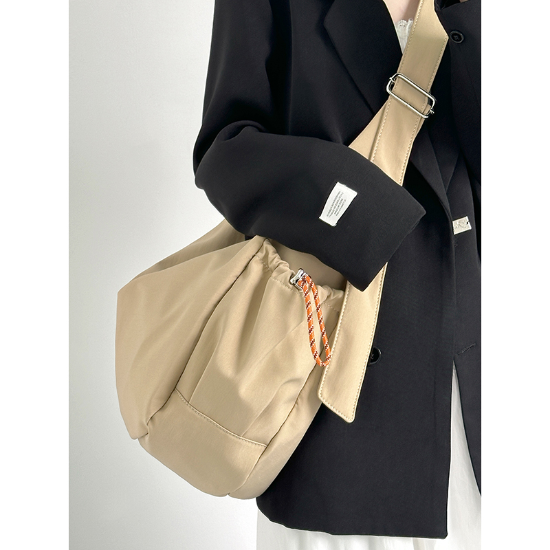 2024 New Floral Crossbody Bag for Women - Youthful Design, Sporty Shoulder Dumpling Style, Perfect for Everyday Use