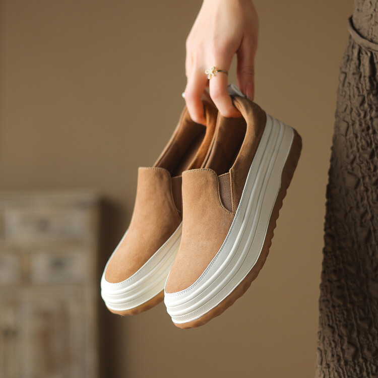 2024 New Italian-Style Thick-Soled Wedge Shoes for Women - 5 cm Soft Sole Genuine Leather Comfort 2024 New Italian-Style Thick-Soled Wedge Shoes for Women - 5 cm Soft Sole Genuine Leather Comfort