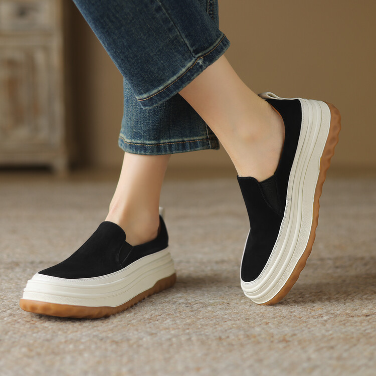 2024 New Italian-Style Thick-Soled Wedge Shoes for Women - 5 cm Soft Sole Genuine Leather Comfort 2024 New Italian-Style Thick-Soled Wedge Shoes for Women - 5 cm Soft Sole Genuine Leather Comfort