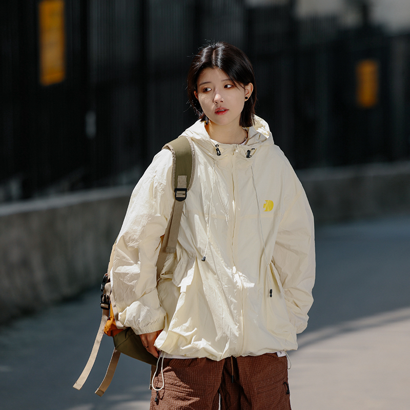 2024 Summer Lightweight Sun Protection Jacket, Breathable Loose Windbreaker for Outdoor Activities, Trendy Summer Outerwear