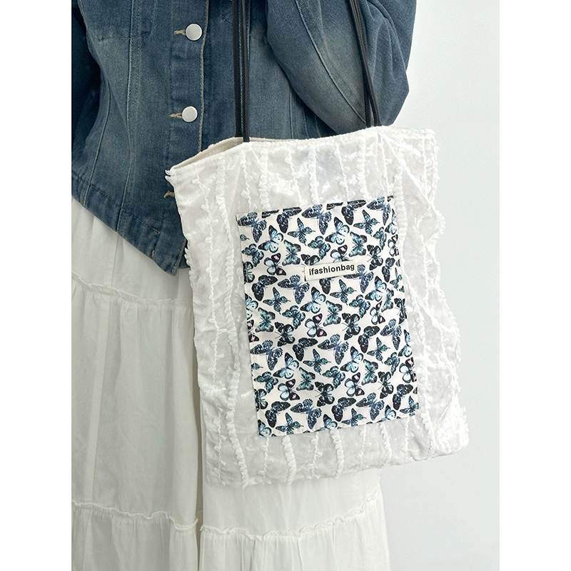 2024 Women’s Large Capacity Butterfly Lace Shoulder Tote Bag - Versatile Niche Handbag for Everyday Style 2024 Women’s Large Capacity Butterfly Lace Shoulder Tote Bag - Versatile Niche Handbag for Everyday Style