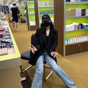 2025 Autumn Women's Oversized Black Suit Jacket, Casual Loose Blazer, Slimming Design for Stylish Fall Looks