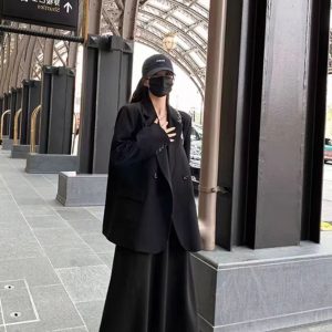 2025 Autumn Women's Oversized Black Suit Jacket, Casual Loose Blazer, Slimming Design for Stylish Fall Looks