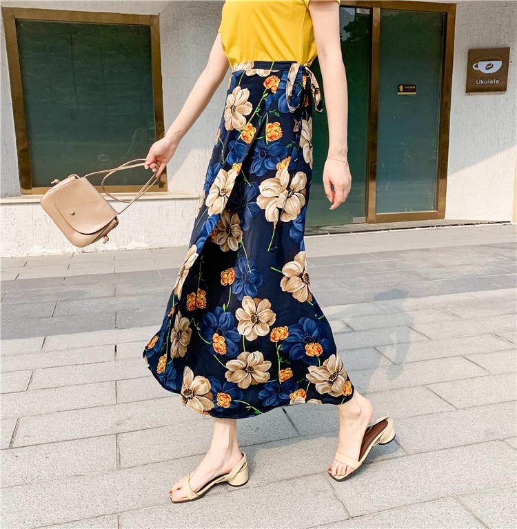 2025 Summer A-Line Floral Beach Skirt for Curvy Hips & Thighs - Irregular Long Design, Perfect for Boho and Y2K Styles 2025 Summer A-Line Floral Beach Skirt for Curvy Hips & Thighs - Irregular Long Design, Perfect for Boho and Y2K Styles