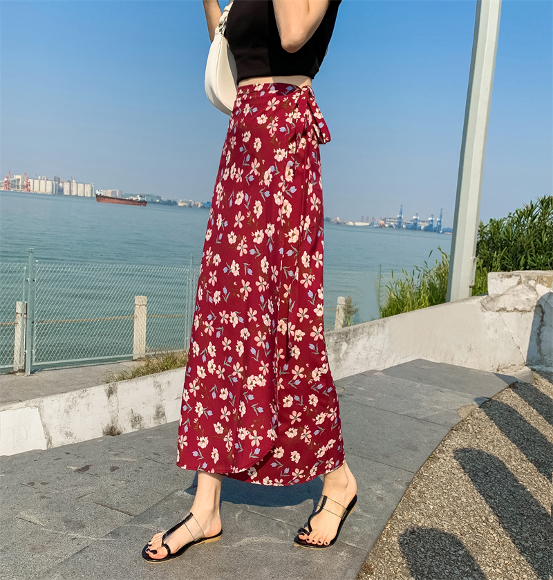 2025 Summer A-Line Floral Beach Skirt for Curvy Hips & Thighs - Irregular Long Design, Perfect for Boho and Y2K Styles 2025 Summer A-Line Floral Beach Skirt for Curvy Hips & Thighs - Irregular Long Design, Perfect for Boho and Y2K Styles