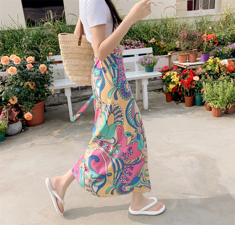 2025 Summer A-Line Floral Beach Skirt for Curvy Hips & Thighs - Irregular Long Design, Perfect for Boho and Y2K Styles 2025 Summer A-Line Floral Beach Skirt for Curvy Hips & Thighs - Irregular Long Design, Perfect for Boho and Y2K Styles