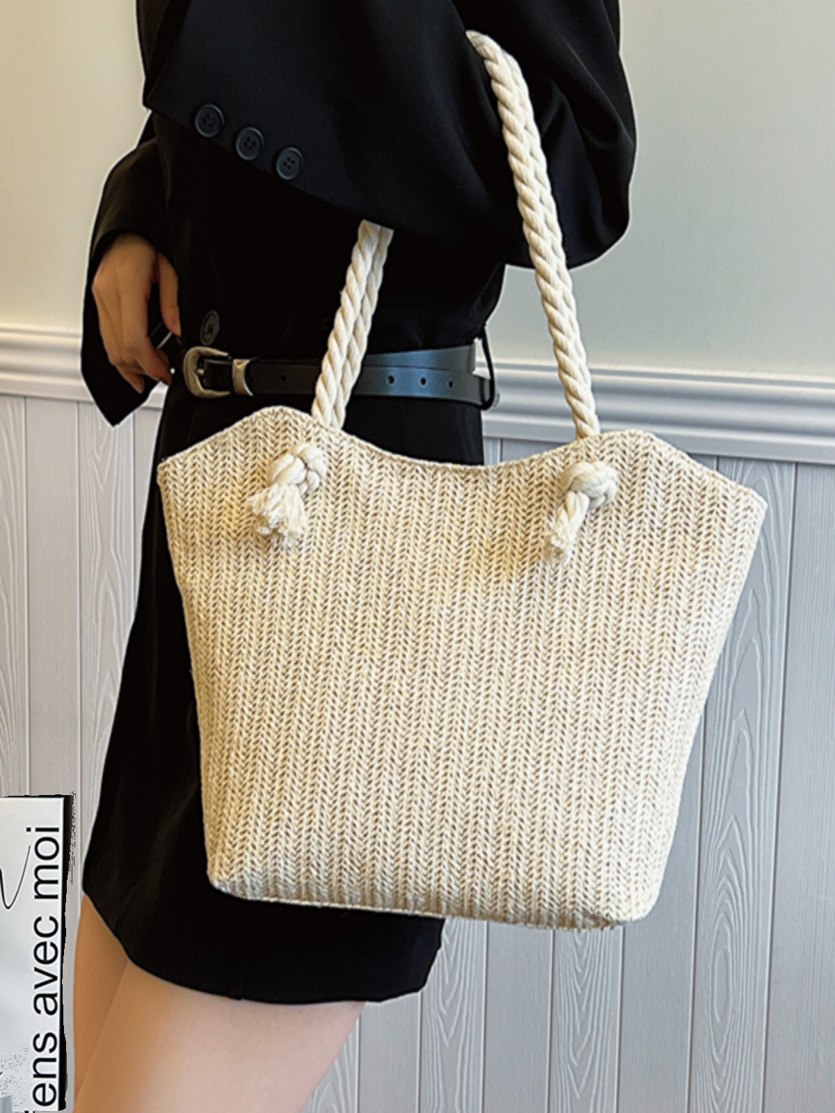 2025 Summer Straw Woven Shoulder Bag for Women - Large Capacity High-Quality Commuting Tote, Trendy Niche Design 2025 Summer Straw Woven Shoulder Bag for Women - Large Capacity High-Quality Commuting Tote, Trendy Niche Design