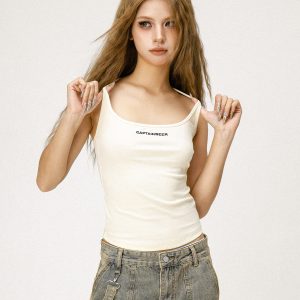 2025 Summer Women's Casual White Tank Top - Retro American Beer Team Captain Design, Trendy & Sexy Style