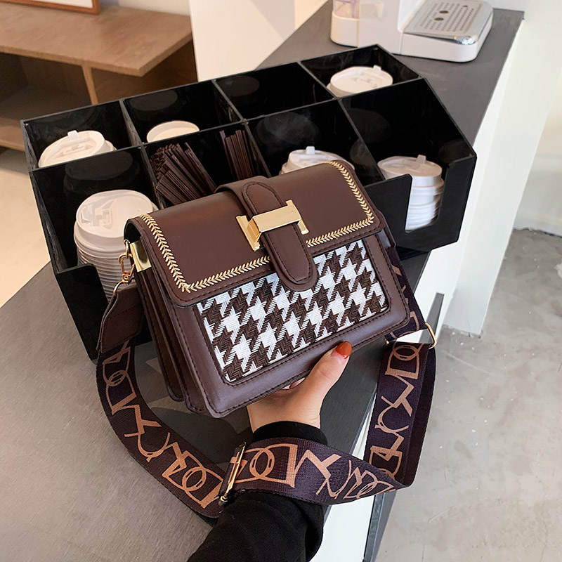 2025 Trendy Women's Small Handbag - Versatile Square Crossbody Bag with Wide Strap for Spring and Summer Fashion