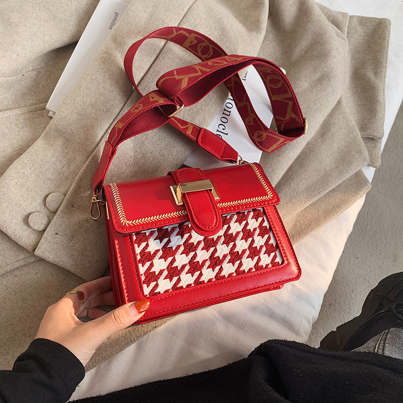 2025 Trendy Women's Small Handbag - Versatile Square Crossbody Bag with Wide Strap for Spring and Summer Fashion 2025 Trendy Women's Small Handbag - Versatile Square Crossbody Bag with Wide Strap for Spring and Summer Fashion