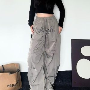 2025 Women's American Style Wide-Leg Cargo Pants, Loose Pleated Curved Knife Design, Casual Sports Jazz Dance Trousers