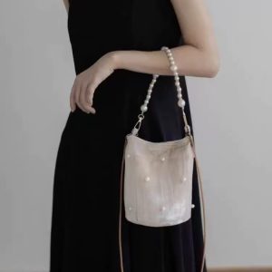2025 Women's Chinese-Style High-End Pearl Velvet Bucket Bag - Niche Design Shoulder Crossbody Bag