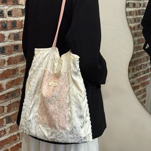 2025 Women's Pearl Luster Lace Canvas Bag - Large Capacity Commuter Tote Shoulder Bag for Students