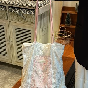2025 Women's Pearl Luster Lace Canvas Bag - Large Capacity Commuter Tote Shoulder Bag for Students