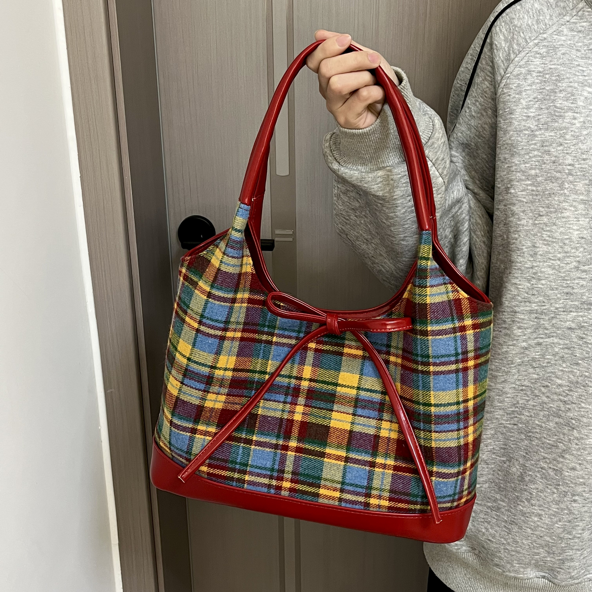 2025 Women's Woolen Plaid Shoulder Bag - Trendy Red Retro Bow Tote for Niche Fashion Lovers