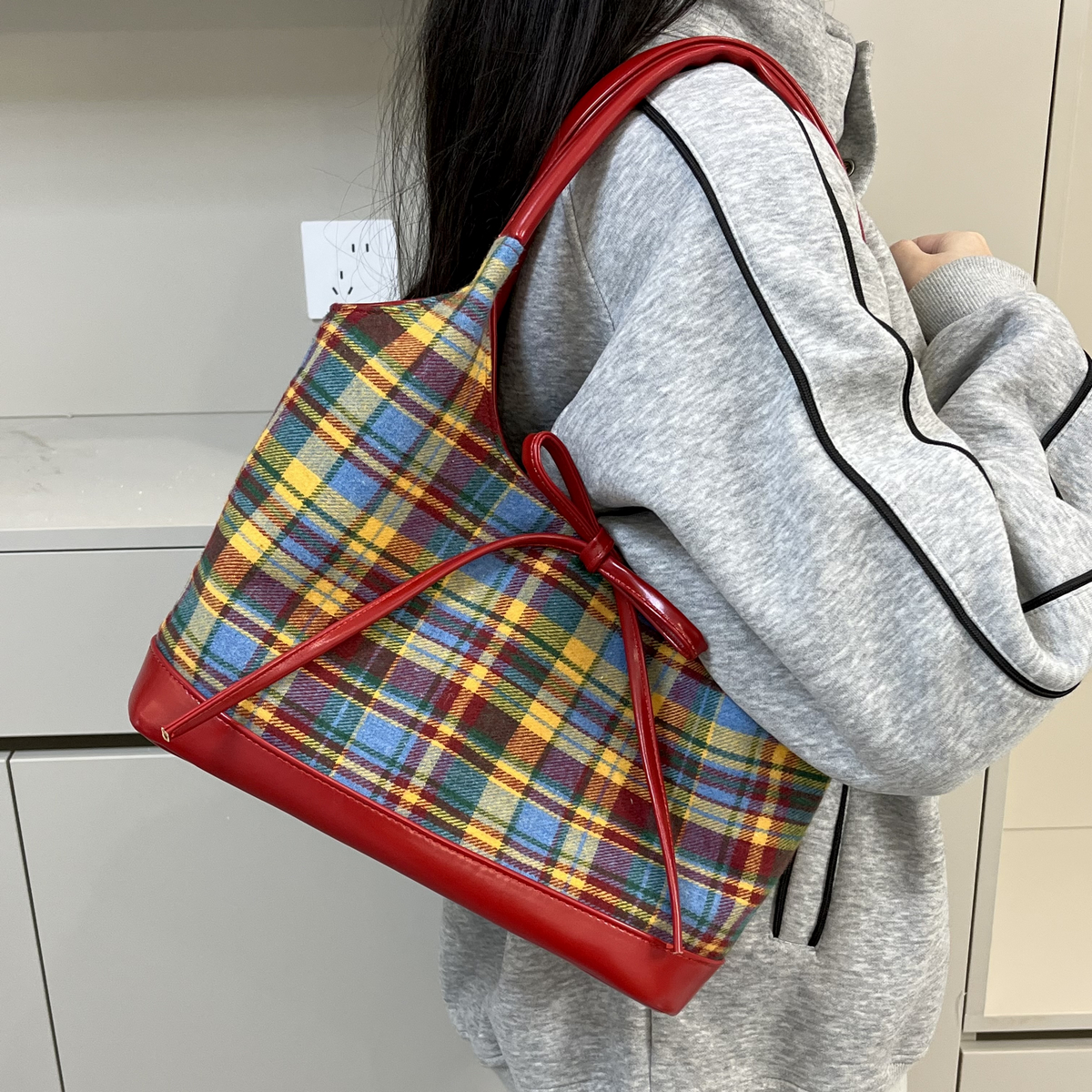 2025 Women's Woolen Plaid Shoulder Bag - Trendy Red Retro Bow Tote for Niche Fashion Lovers 2025 Women's Woolen Plaid Shoulder Bag - Trendy Red Retro Bow Tote for Niche Fashion Lovers