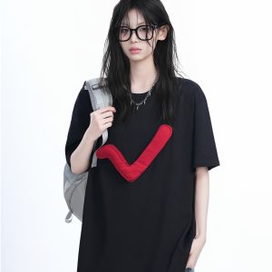 3D Checkmark Gray Short-Sleeve T-Shirt for Women - American Retro Hip-Hop Style, Loose Fit, Y2K Trendy Design