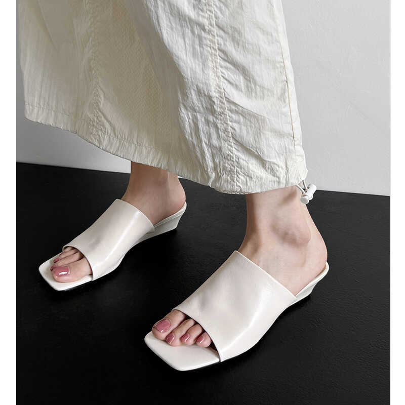 4.5cm Wedge Sandals - One-Strap Low-Heeled Mules, Versatile Slip-On Slippers for Effortless Summer Style