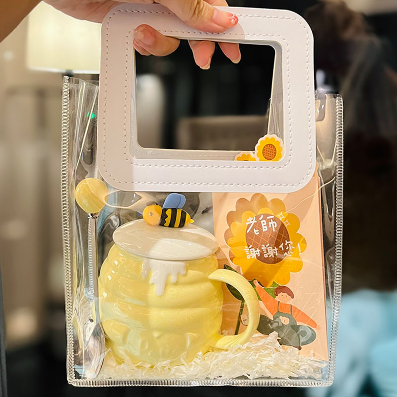 Adorable Bee Ceramic Mug with Lid & Spoon, Cute Coffee Cup for Girls, Perfect Birthday Gift for Best Friends