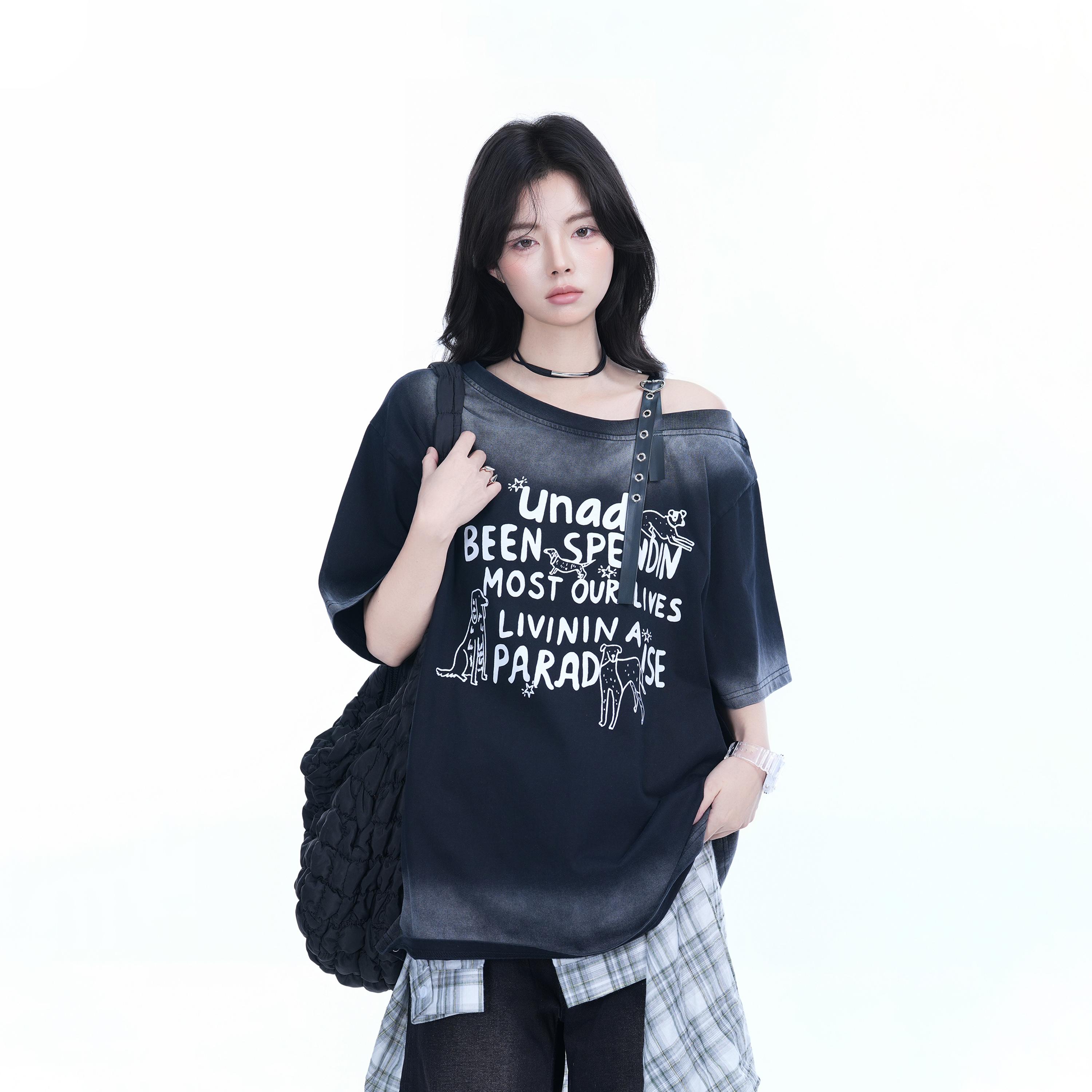 American Gradient Leather Buckle Off-Shoulder Oversized Short Sleeve T-Shirt for Women - Trendy Casual Spicy Girl Style American Gradient Leather Buckle Off-Shoulder Oversized Short Sleeve T-Shirt for Women - Trendy Casual Spicy Girl Style