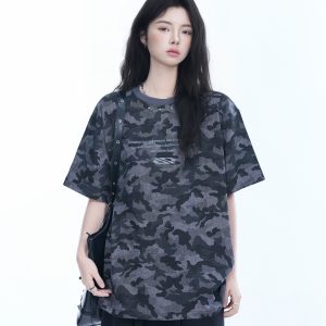 American Retro Camouflage Oversized Short Sleeve T-Shirt for Women - Summer Loose Fit Tee with Graphic Design