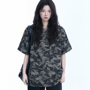 American Retro Camouflage Oversized Short Sleeve T-Shirt for Women - Summer Loose Fit Tee with Graphic Design