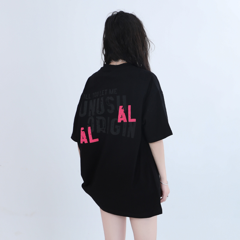 American Retro Color-Blocked Letter Short Sleeve T-Shirt for Women - Unique Loose Trendy Style, Casual Vintage 90s Fashion