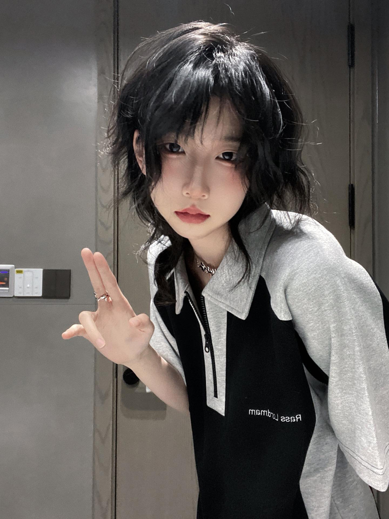 American Retro Color-Blocking Heavyweight Polo T-Shirt for Women - Short Sleeve Summer College Style Top American Retro Color-Blocking Heavyweight Polo T-Shirt for Women - Short Sleeve Summer College Style Top