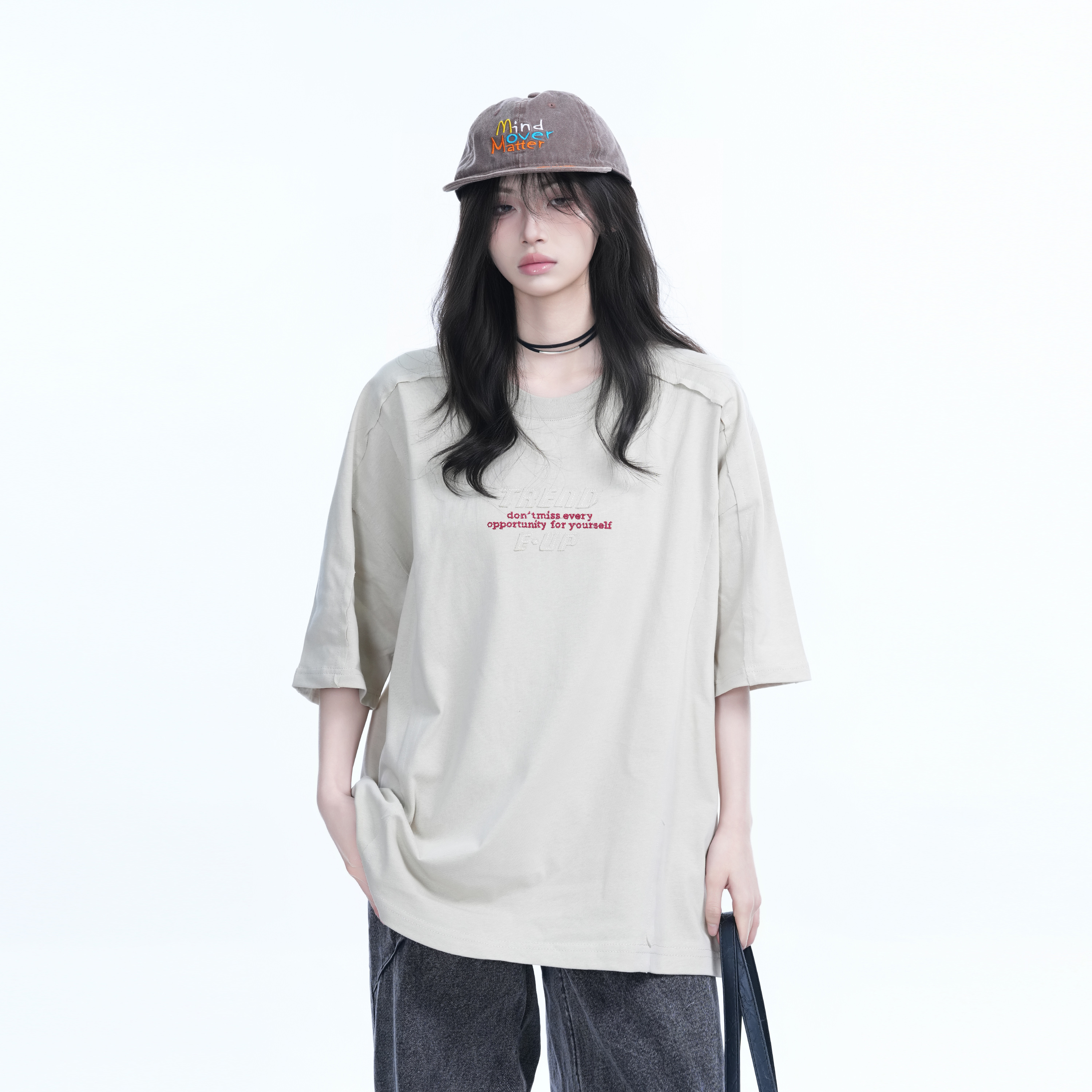 American Retro Embroidered Black Short-Sleeve T-Shirt for Women - Oversized Loose Fit, Trendy Summer Style American Retro Embroidered Black Short-Sleeve T-Shirt for Women - Oversized Loose Fit, Trendy Summer Style