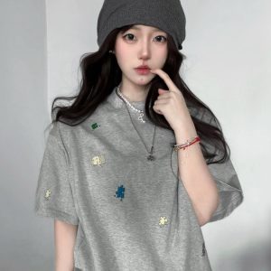 American Retro Embroidered Puzzle Graphic Short Sleeve T-Shirt for Women - Trendy Summer Couple Top, High-End Fashion