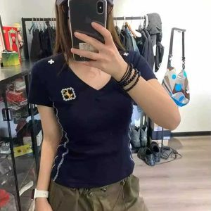 American Retro Embroidered V-Neck Short Sleeve T-Shirt for Women - Summer 2025 Slim Fit Cropped Top, Sexy Y2K Style