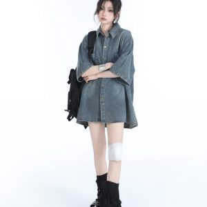 American Retro Heavy-Duty Washed Denim Short-Sleeve Shirt for Women, Unique Loose Fit, Casual Mountain-Inspired Style