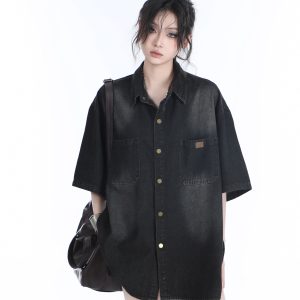 American Retro Heavy-Duty Washed Denim Short-Sleeve Shirt for Women, Unique Loose Fit, Casual Mountain-Inspired Style