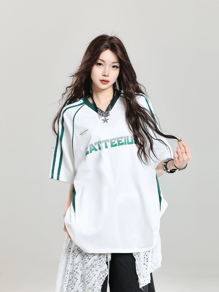 American Retro Letter Short Sleeve T-Shirt for Girls - Summer Jersey Sporty Casual Loose Fit, Niche Half-Sleeve Style American Retro Letter Short Sleeve T-Shirt for Girls - Summer Jersey Sporty Casual Loose Fit, Niche Half-Sleeve Style