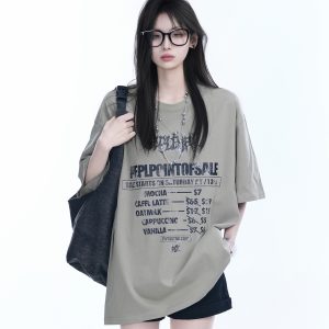 American Retro Loose Fit Round Neck Short Sleeve T-Shirt for Women – Trendy Mountain-Inspired Design