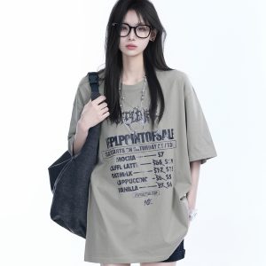 American Retro Loose Fit Round Neck Short Sleeve T-Shirt for Women – Trendy Mountain-Inspired Design