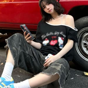 American Retro Off-Shoulder T-Shirt for Women, Summer Hello Kitty Printed Loose Color-Blocking Short Sleeve Top