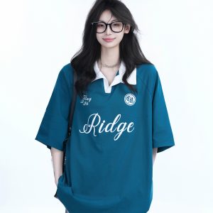 American Retro Oversized Short Sleeve T-Shirt for Women - Trendy Loose Fit with 'Sit and Eat Until the Mountains are Empty' Design