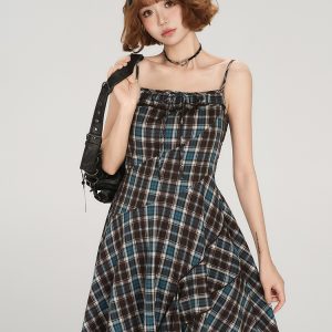American Retro Plaid Spaghetti Strap Dress for Women - Fitted Summer Style, Cute Girly Design, Perfect for Y2K Fashion Lovers