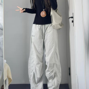 American Retro Pleated Cargo Pants for Men and Women - Loose Wide-Leg Parachute Pants with Elastic Waist and Drawstring, Trendy Sports Dance Style