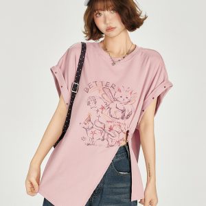 American Retro Printed Drop Shoulder Short Sleeve T-Shirt for Women - Casual Loose Fit with Side Slit - Summer 90s Style