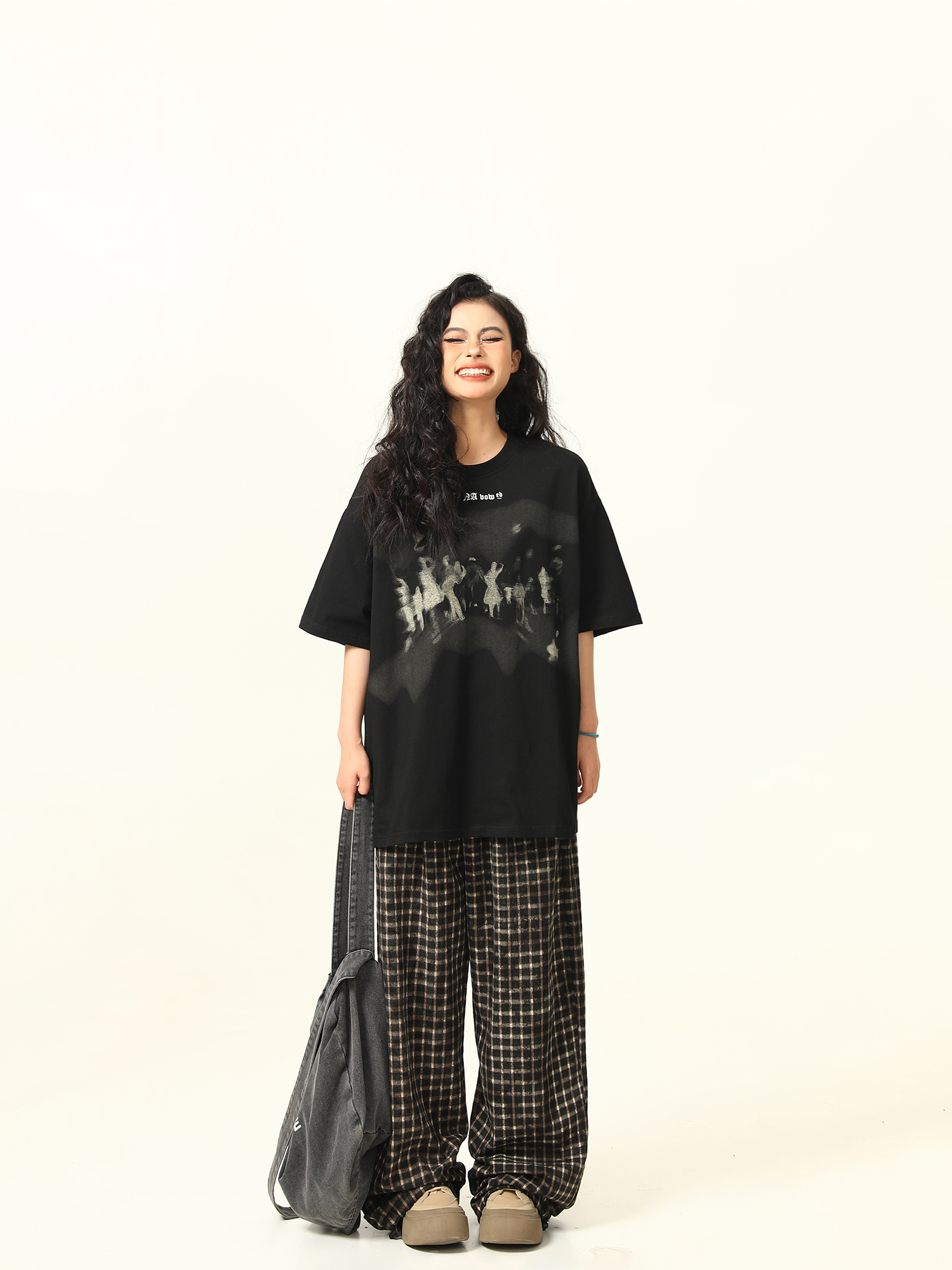 American Retro Printed Short-Sleeve T-Shirt for Men and Women, Oversized Summer Couple Top, Vintage 90s Style American Retro Printed Short-Sleeve T-Shirt for Men and Women, Oversized Summer Couple Top, Vintage 90s Style