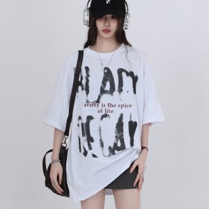 American Retro Short-Sleeve T-Shirt for Women, Summer Loose Fit, Niche Couple Graphic Tee, Vintage-Inspired Mountain Design