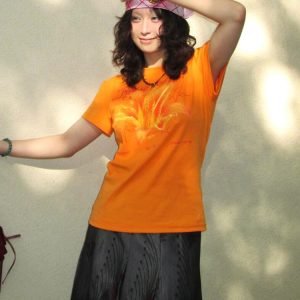 American Retro Summer Lily Print T-Shirt for Women, Round Neck, Short Sleeves, Slim Fit, 90s Inspired Orange Top