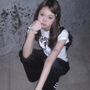 American Retro White Fitted T-Shirt for Women, Sexy Slim Fit Short Sleeve Top, Summer Street Style