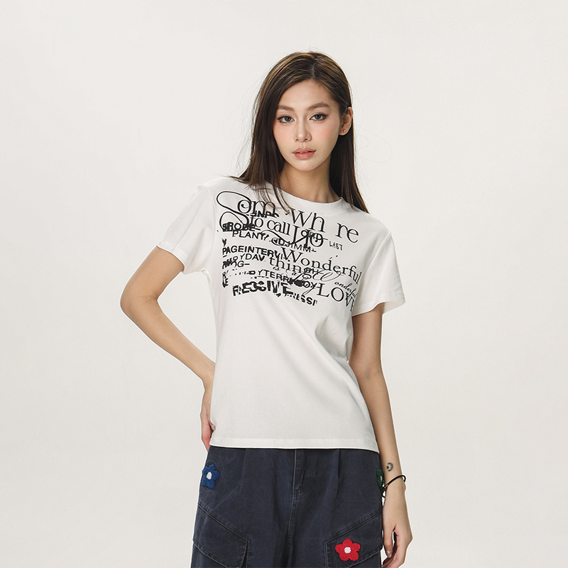 American Style Beer Team Captain Short Sleeve T-Shirt for Women – Slim Fit Summer Top with Unique Design