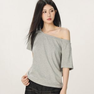 American Style Slouchy Loose Short Sleeve T-shirt for Women - Summer Off-Shoulder Casual Top, Beer Team Captain Design
