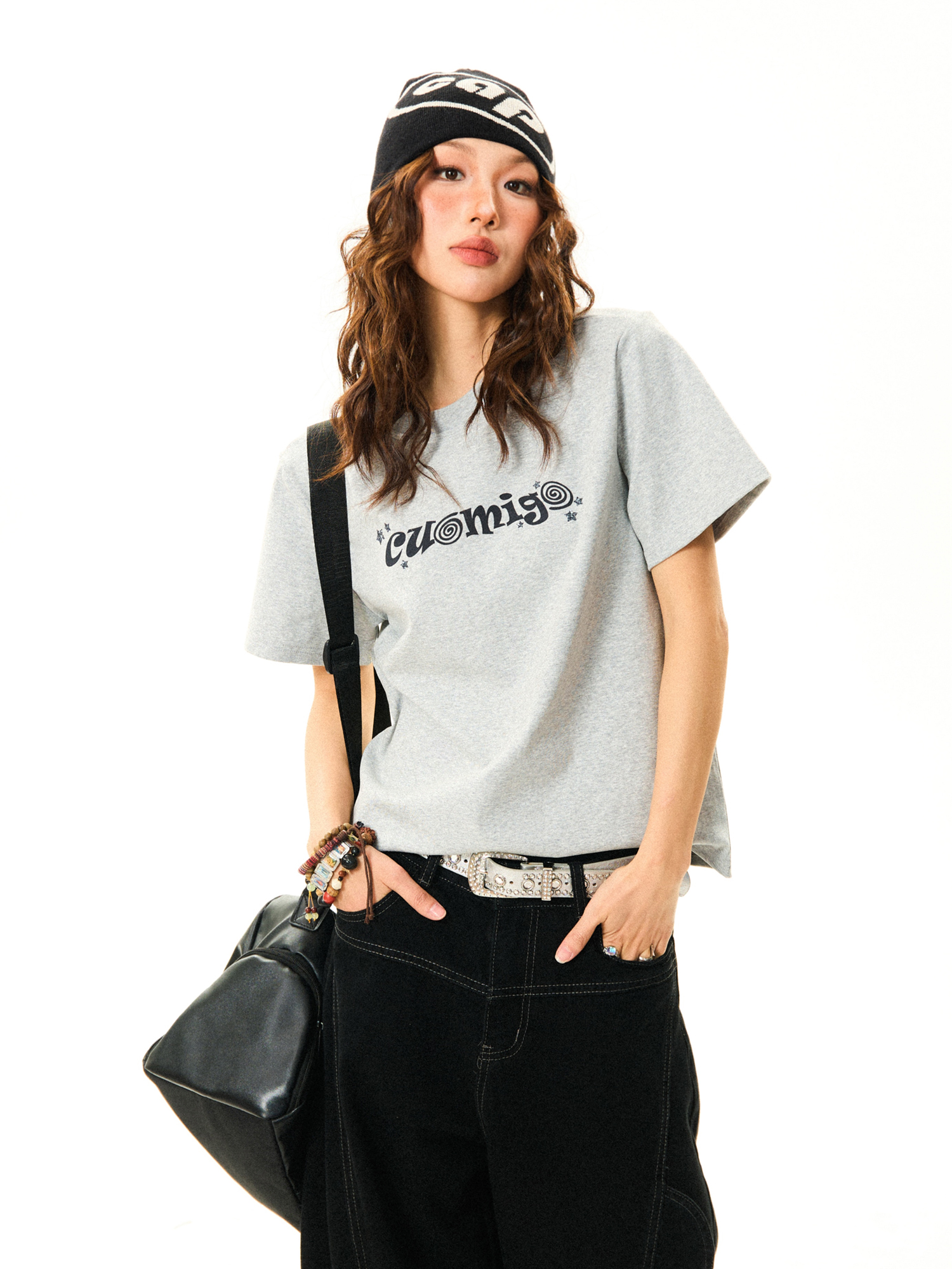 American Vintage Gray Short Sleeve T-Shirt for Women - Versatile Summer Casual Top with Cleanfit Design American Vintage Gray Short Sleeve T-Shirt for Women - Versatile Summer Casual Top with Cleanfit Design